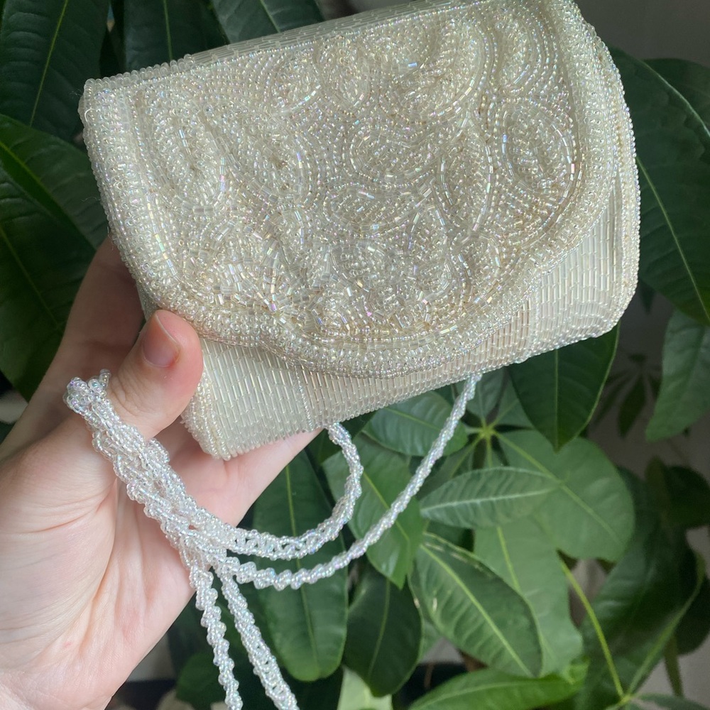 Vintage Small White Beaded Women's Bag - Picture 3 of 11